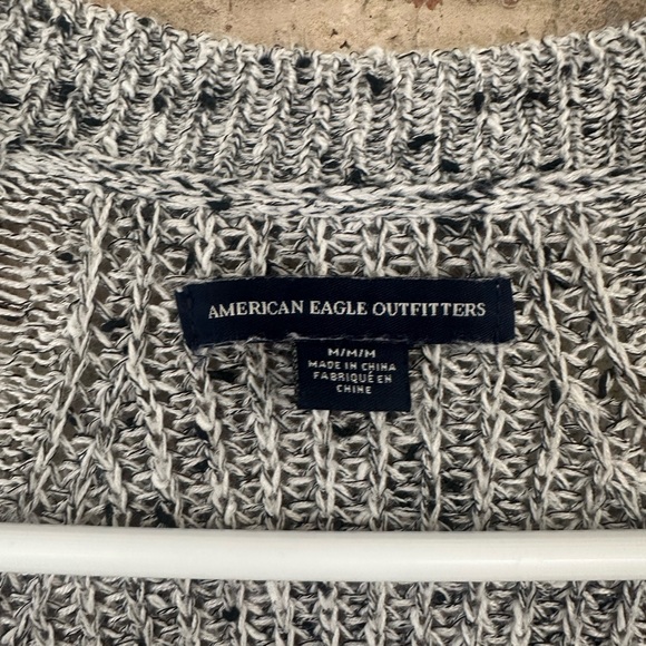 American Eagle Outfitters Knit Cardigan Gray Size Medium - Picture 3 of 5